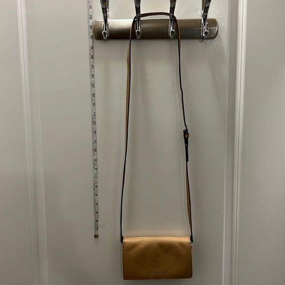 Tignanello leather crossbody bag - Picture 4 of 13